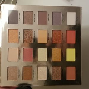 Eyeshadow pallet
